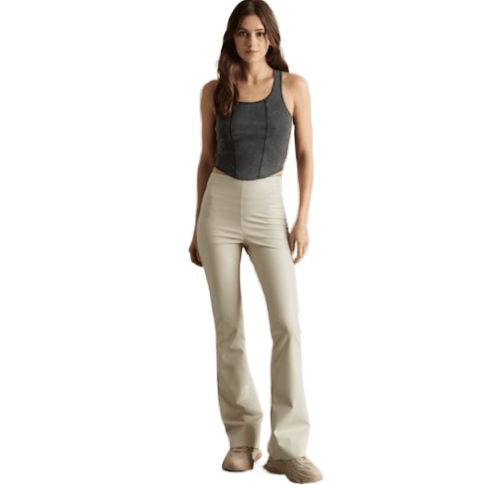 Steve Madden Citrine Pants NWT